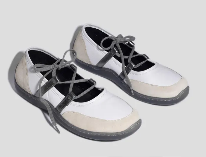 001KM White Women Paloma Wool Ballerinas