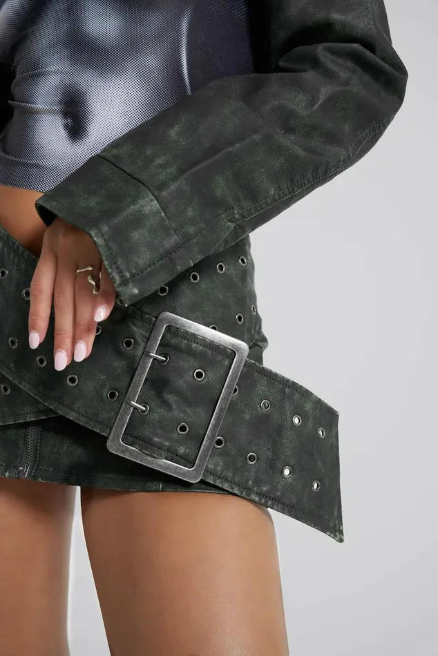 Assassin Ultra Cropped Jacket Black Women Jaded London Crop Tops