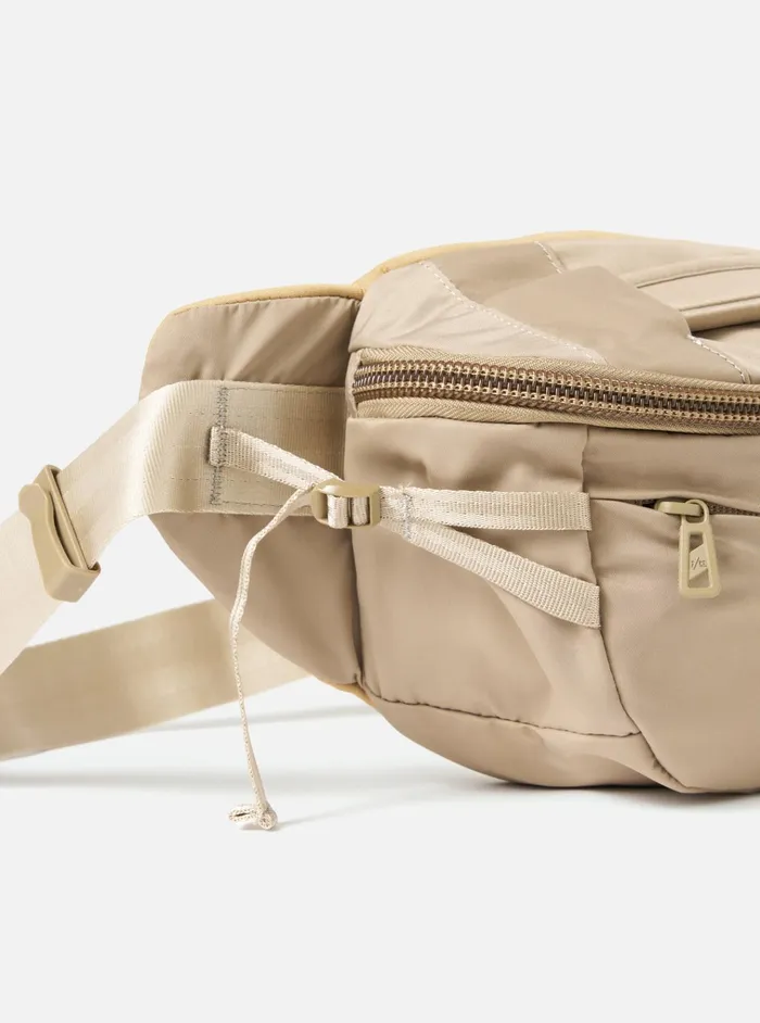 Bags Men Universal Works FCe Tactical Waist Bag In Sage Green Recycled Twill