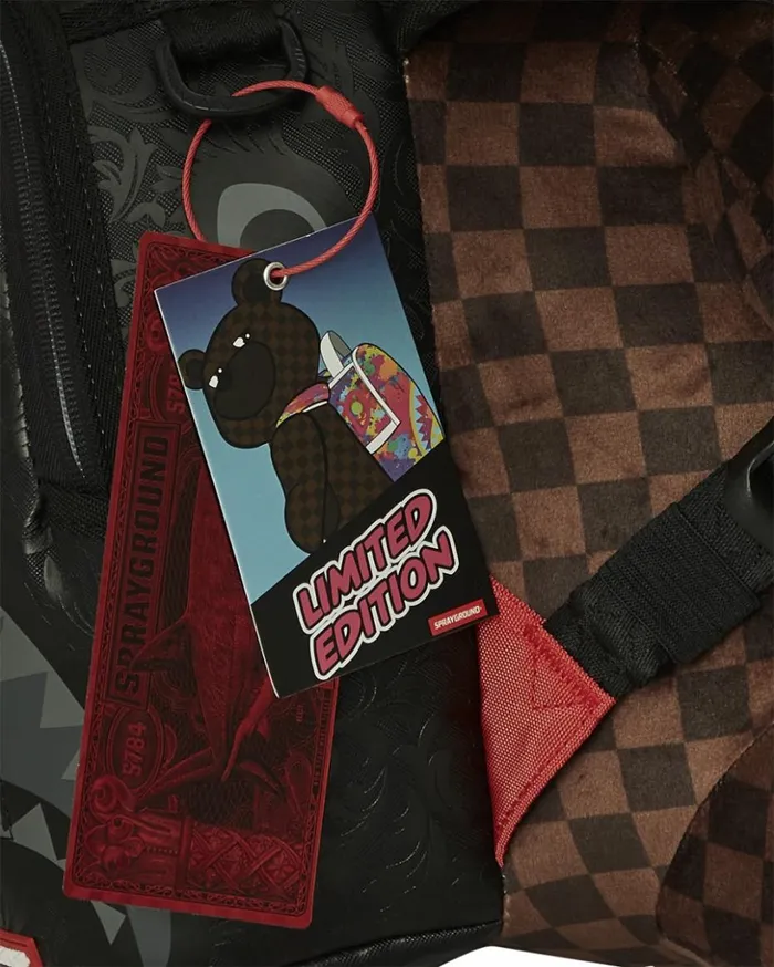 BEAR WEARING BACKPACK AS A BACKPACK Bags SPRAYGROUND