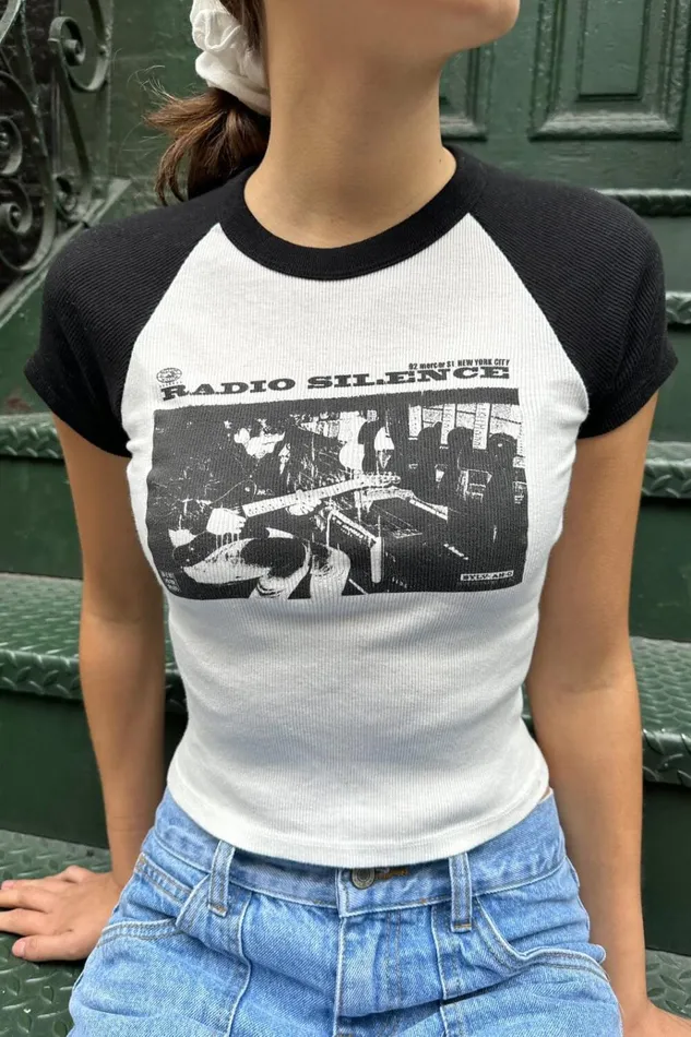 Bella Radio Silence Top White Women Brandy Melville Graphics