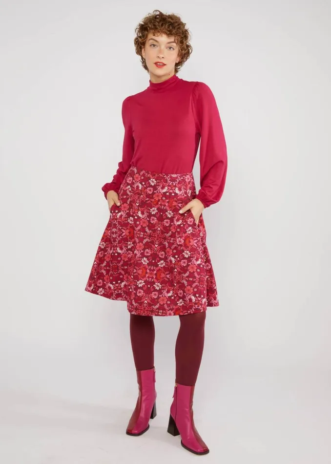 Blutsgeschwister Circle Skirt Romance Rules The World Red Women Skirts