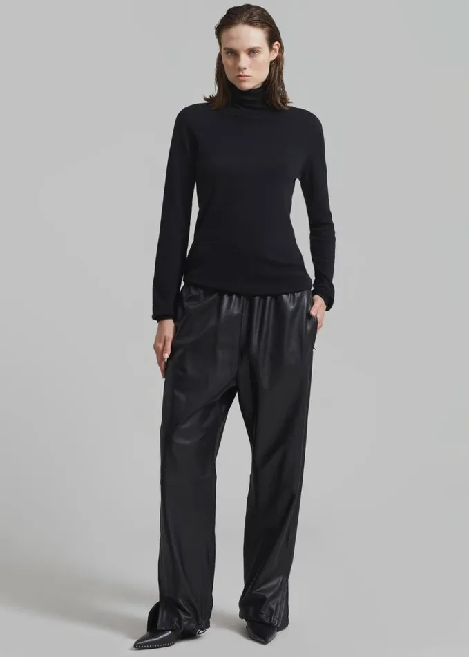 Clothing WomenMen The Frankie Shop Kevin Leather Trousers 8211 Black