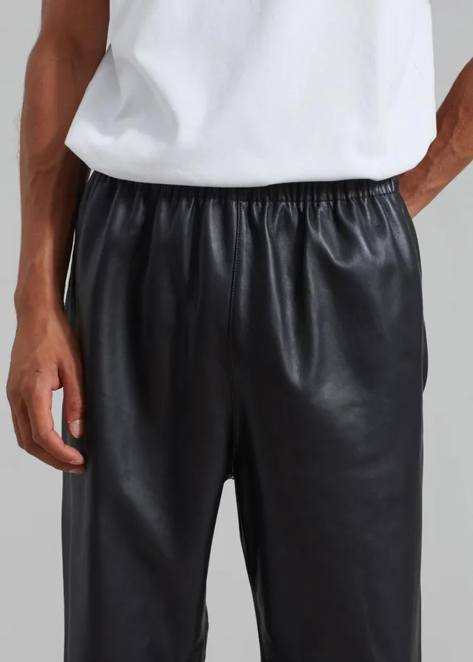 Clothing WomenMen The Frankie Shop Kevin Leather Trousers 8211 Black