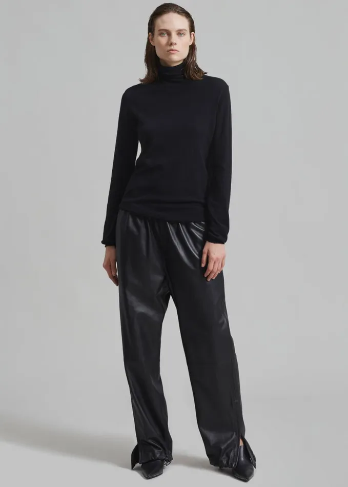 Clothing WomenMen The Frankie Shop Kevin Leather Trousers 8211 Black