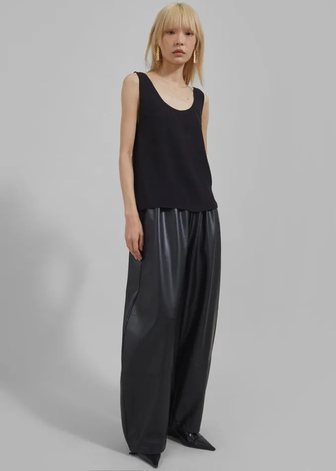 Clothing Women The Frankie Shop Briar Faux Leather Balloon Pants 8211 Black