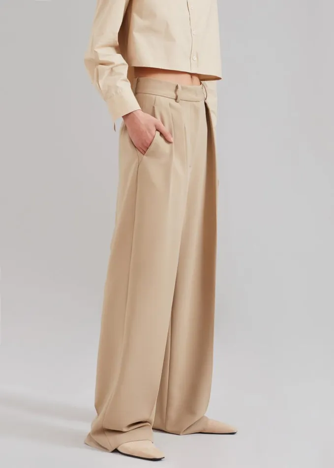 Clothing Women The Frankie Shop Corrin Pleated Trousers 8211 Beige