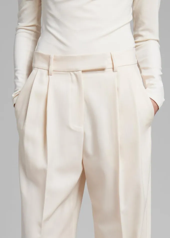Clothing Women The Frankie Shop Esse Studios Portia Tailored Trousers 8211 Crema