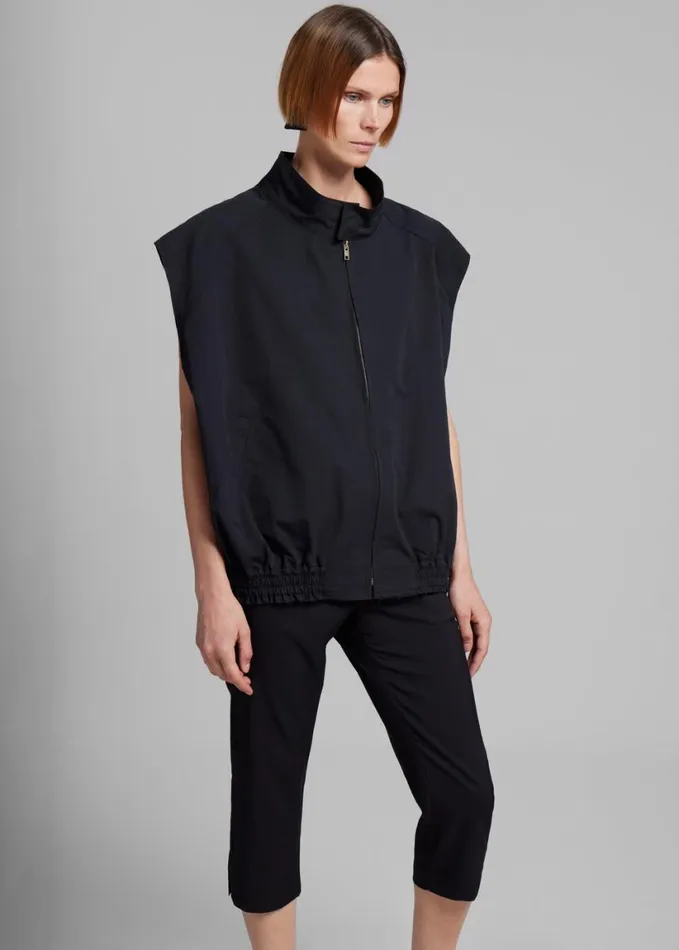 Clothing Women The Frankie Shop Lance Sleeveless Bomber Jacket 8211 Black