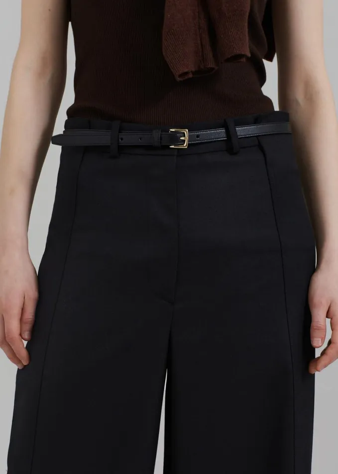 Clothing Women The Frankie Shop Low Classic Jellyfish Pants 8211 Black
