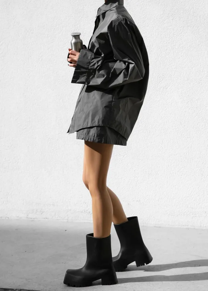 Clothing Women The Frankie Shop Lucy Open Back Oversized Shirt 8211 Charcoal