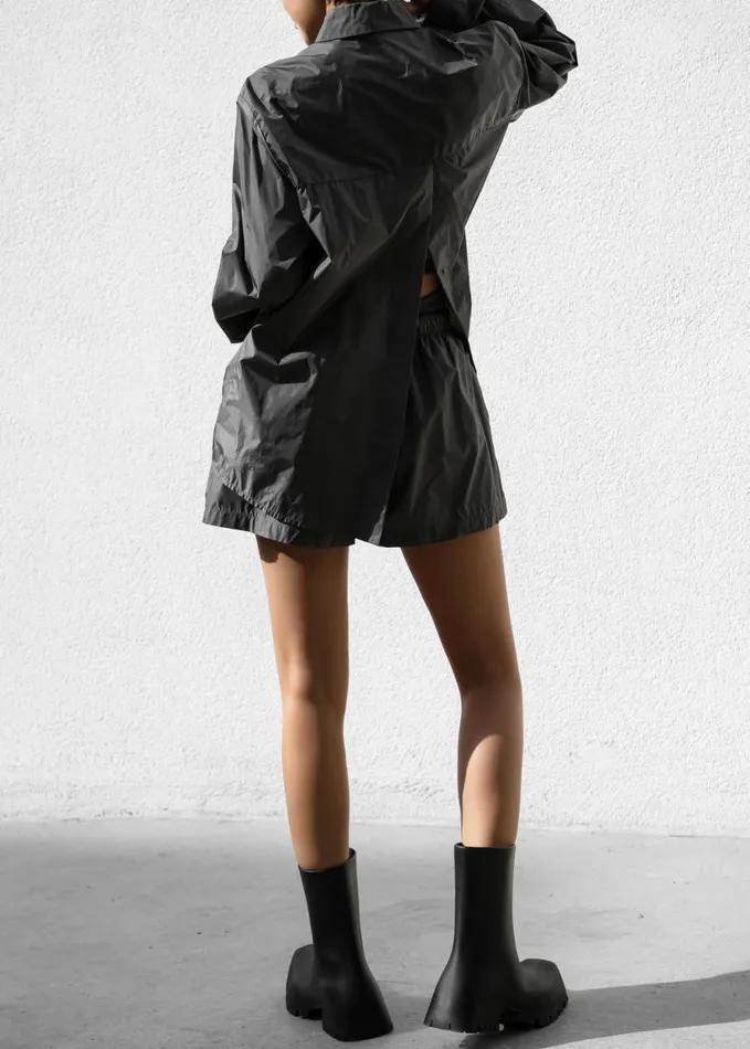 Clothing Women The Frankie Shop Lucy Open Back Oversized Shirt 8211 Charcoal
