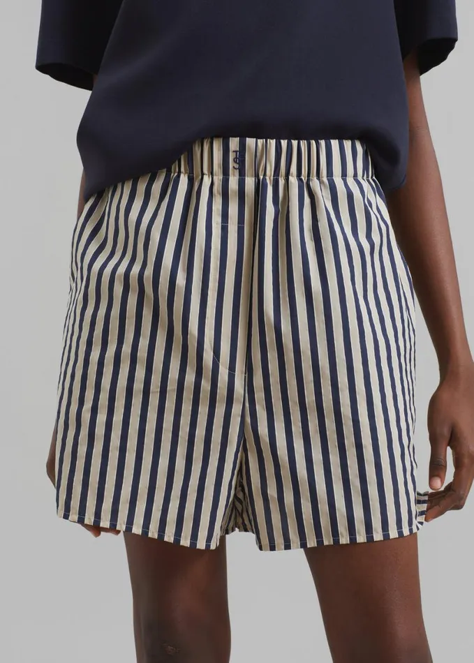 Clothing Women The Frankie Shop Lui Textured Boxer Shorts 8211 BeigeNavy Multi Stripe