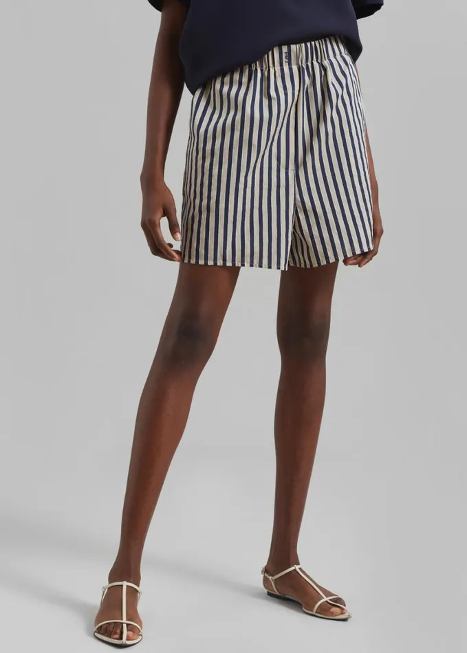 Clothing Women The Frankie Shop Lui Textured Boxer Shorts 8211 BeigeNavy Multi Stripe