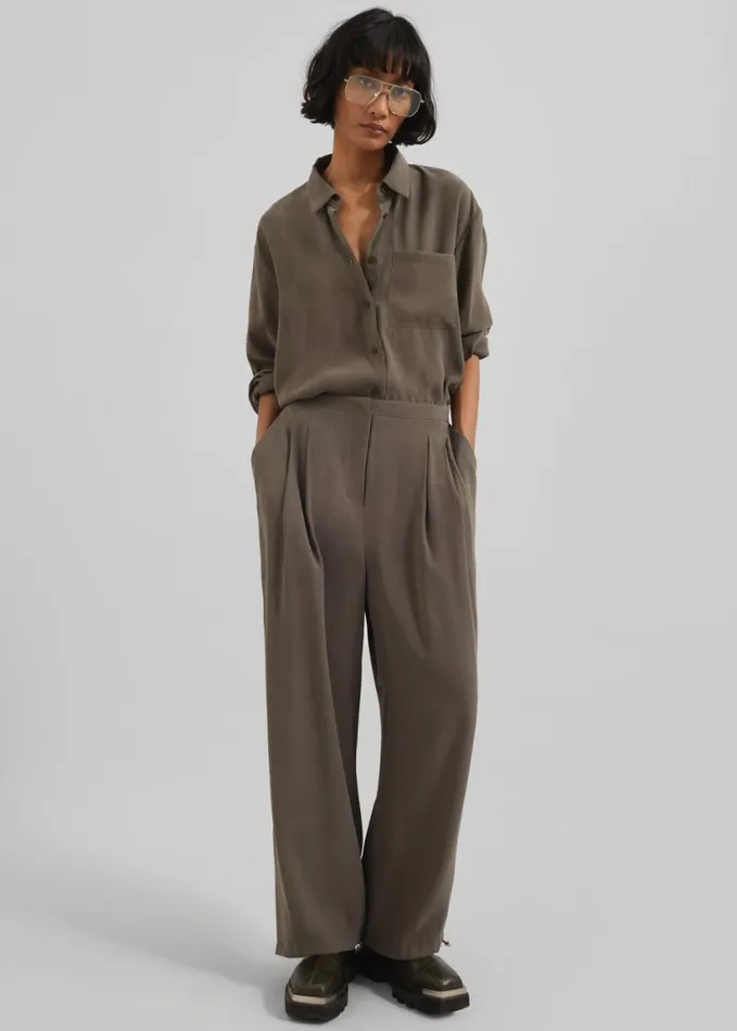 Clothing Women The Frankie Shop Meilen Pintuck Trousers 8211 Olive
