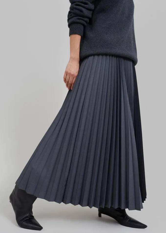Clothing Women The Frankie Shop Orem Pleated Skirt 8211 Charcoal