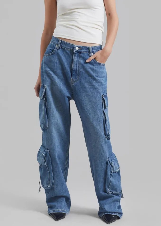 Clothing Women The Frankie Shop Parker Denim Cargo Pants 8211 Medium Wash