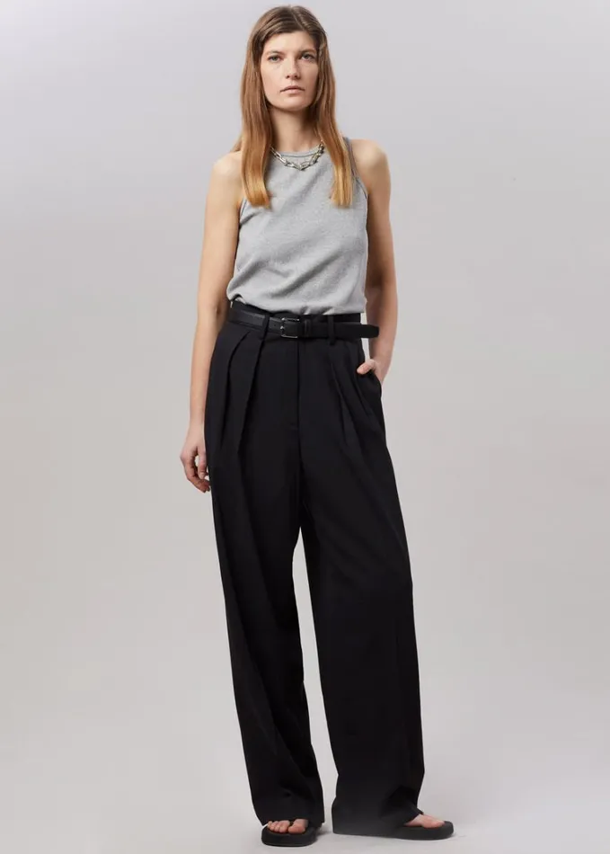 Clothing Women The Frankie Shop Tansy Pleated Trousers 8211 Black