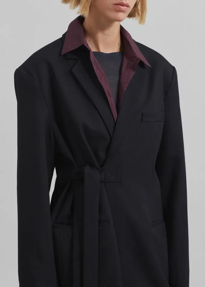 Clothing Women The Frankie Shop Whiteney Tie Up Blazer 8211 Black