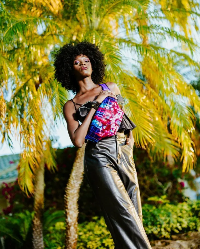 FLORA BOTANICA SAVVY CROSSBODY Bags SPRAYGROUND