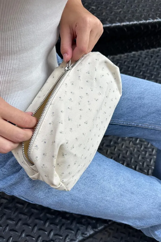 Floral Travel Bag Ivory With Light Blue Floral Women Brandy Melville Bags and Backpacks