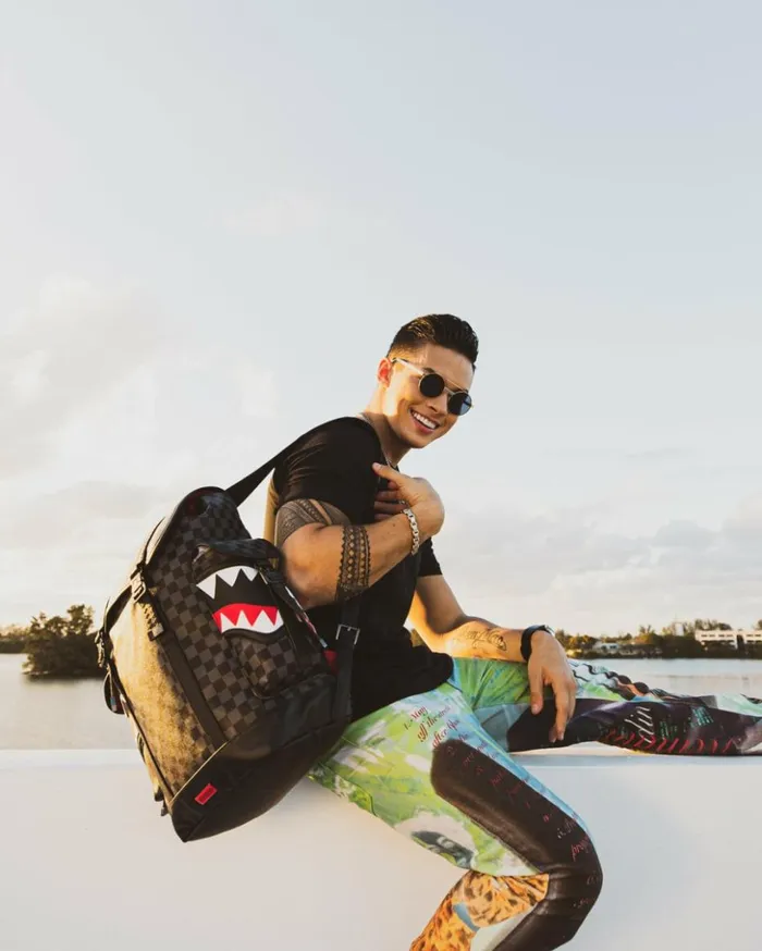 HENNY AIIR TO THE THRONE MONTE CARLO Bags SPRAYGROUND
