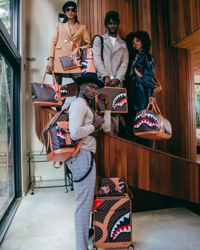 HENNY AIR TO THE THRONE ATTACH BRIEFCASE Bags SPRAYGROUND