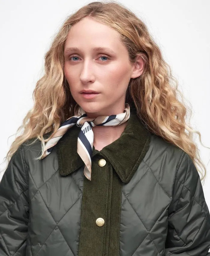 Highcliffe Quilted Jacket Classic Black Women Barbour Quilted Jackets