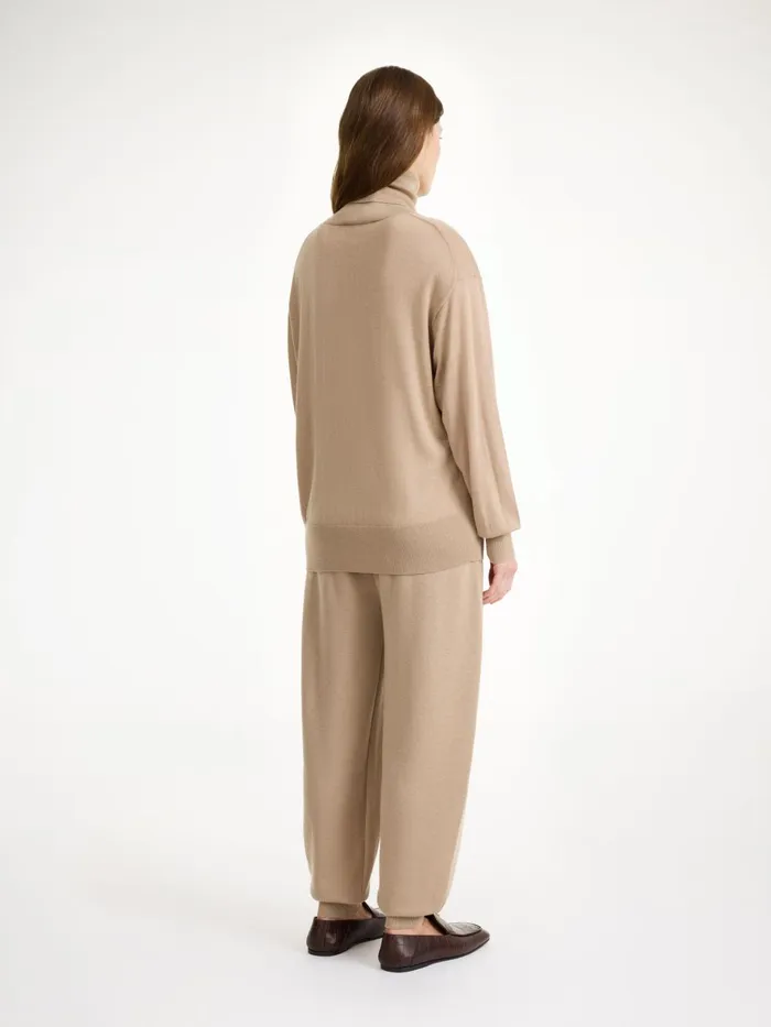 Knitwear Women By Malene Birger Mohsen Turtleneck Sweater Nomad