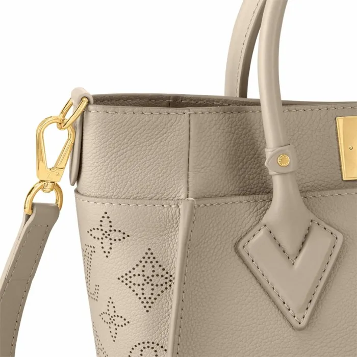 Louis Vuitton Shoulder and Totes Louis Vuitton M20600 On My Side PM Galet Beige 8211 Louis Vuitton Handbag Store 8211 Women Louis Vuitton Shoulder and Totes Louis Vuitton M20600 On My Side PM Galet Beige 8211 Louis Vuitton Handbag Store 8211 Women