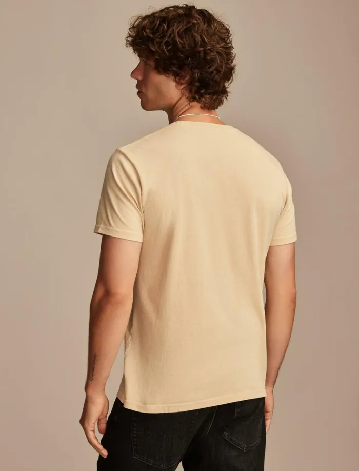 Lucky Brand Graphic Tees Men Big Foot Rainy Day