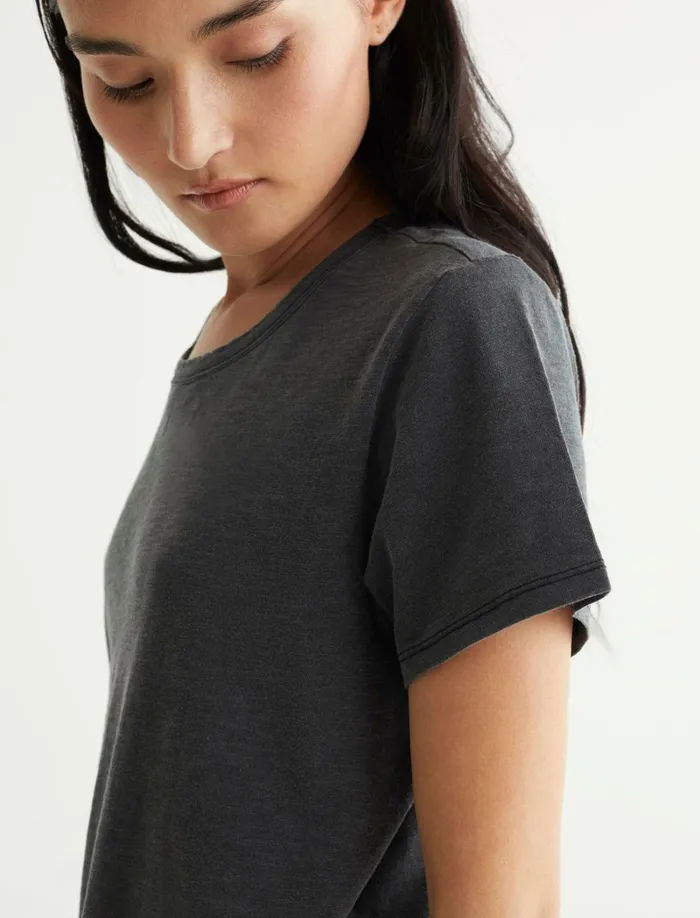 Lucky Brand Graphic Tees Women Classic Crew Jet Black