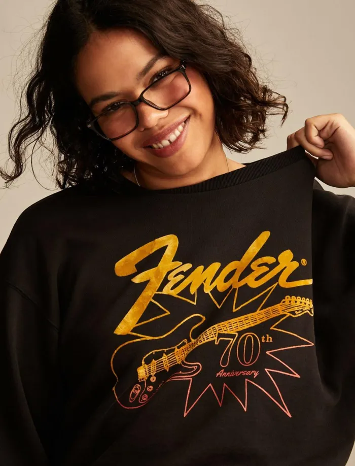 Lucky Brand Graphic Tees Women Fender 70th Anniversary Crew Fleece Jet Black