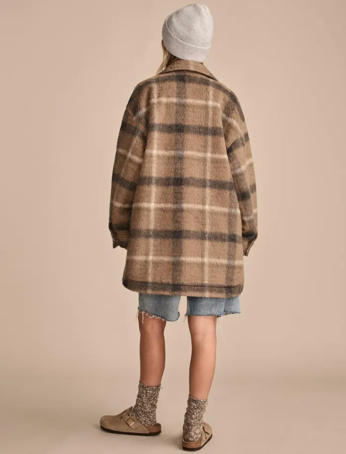 Lucky Brand Jackets and Outerwear Women Oversized Plaid Shirt Jacket Light Brown Plaid