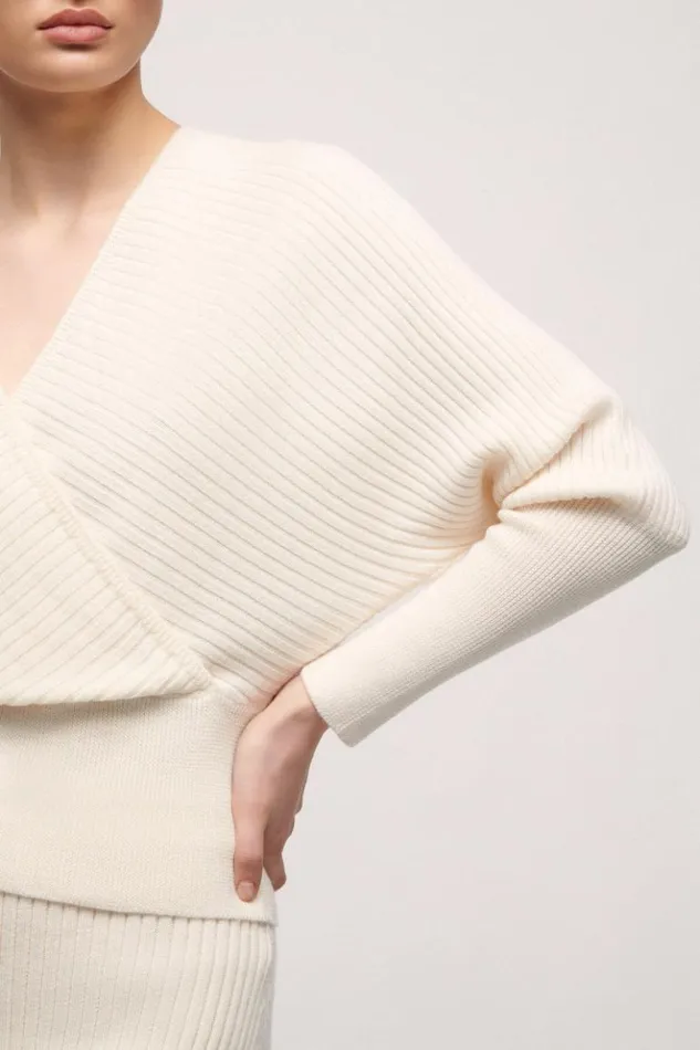 Luisa Spagnoli Knitwear Mius 8211 Wool Pullover Cream 8211 Women Luisa Spagnoli Knitwear Mius 8211 Wool Pullover Cream 8211 Women