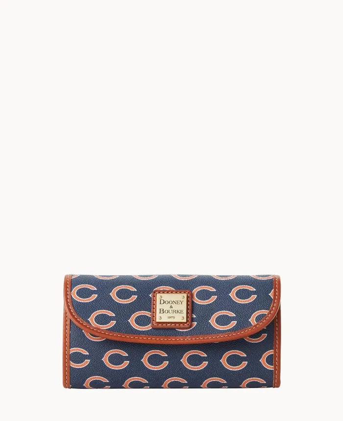 ManWoman NFL Bears Continental Clutch Bears Dooney and Bourke Wallets