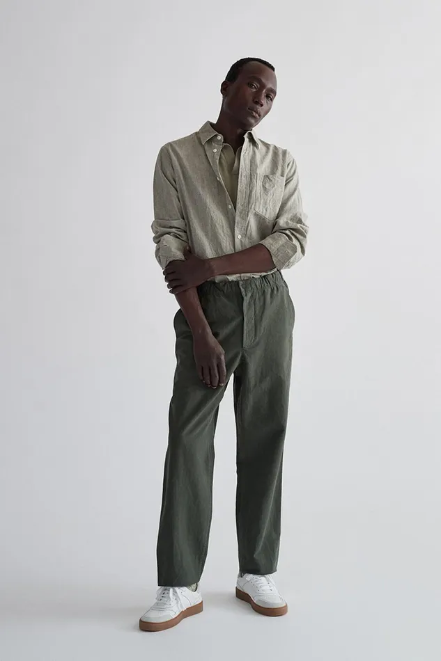 Men Algot Relaxed Cotton Linen Shirt Ivy Green Norse Projects Shirting