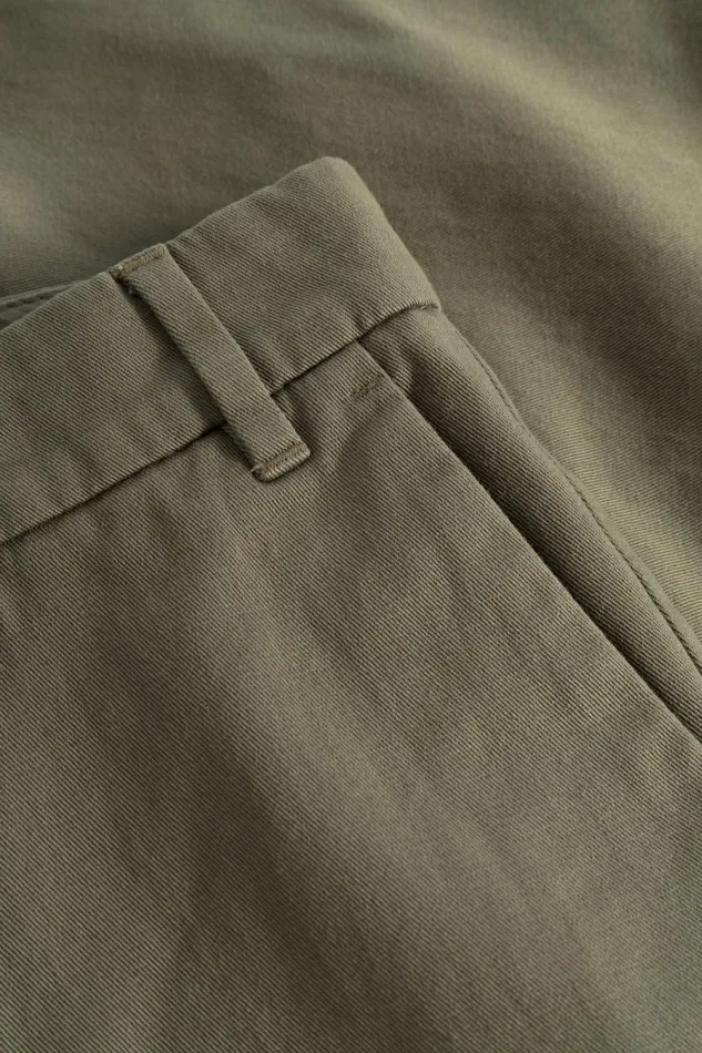 Men Aros Slim Light Stretch Chino Sediment Green Norse Projects Trousers