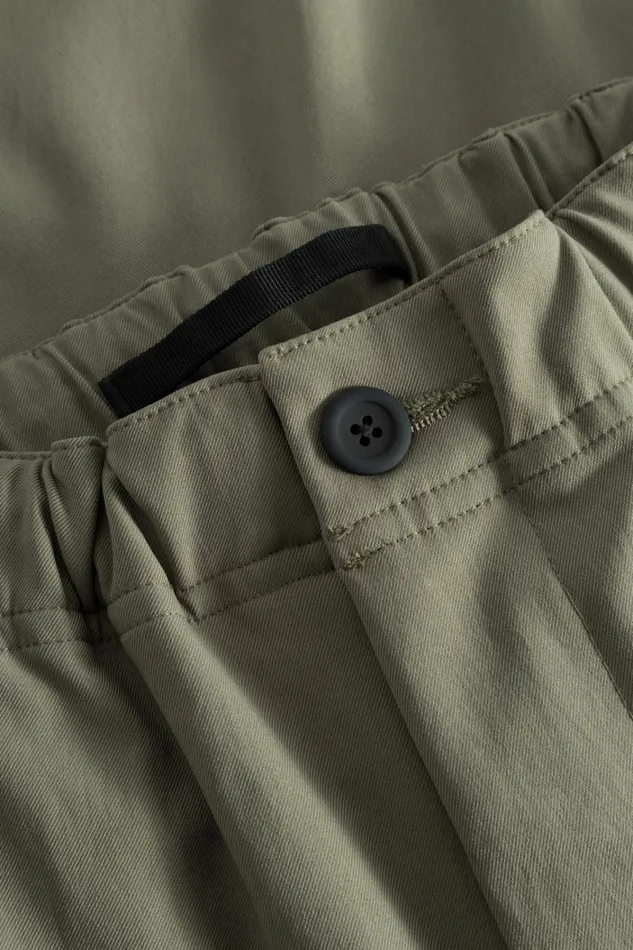 Men Ezra Relaxed Solotex Twill Trouser Sediment Green Norse Projects Trousers