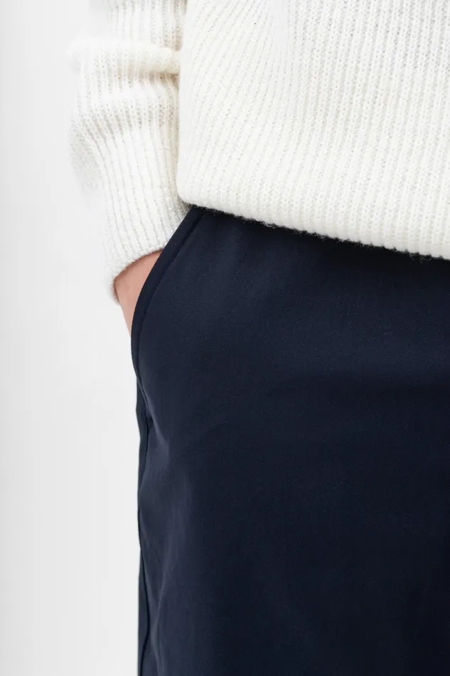 Men Ezra Solotex Short Dark Navy Norse Projects Shorts