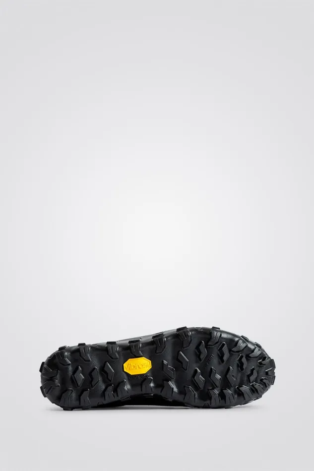 Men Lace Up Hyper Runner V08 Black Norse Projects Footwear Men Lace Up Hyper Runner V08 Black Norse Projects Footwear