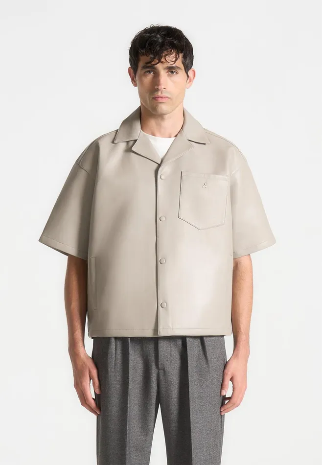 Men Manire De Voir Boxy Leather Revere Shirt Stone
