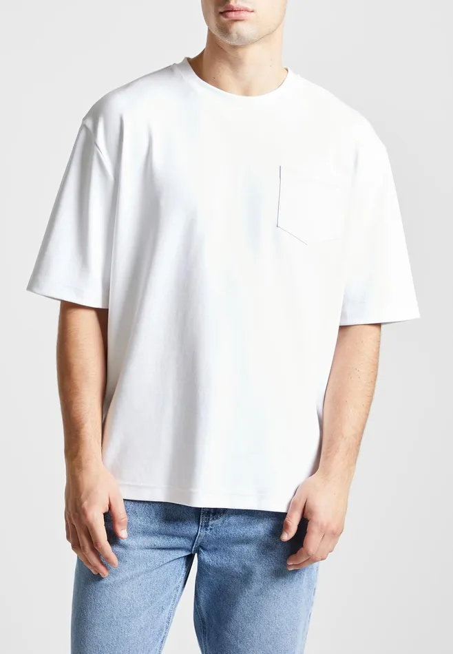 Men Manire De Voir ternel Oversized Fit Cotton TShirt White