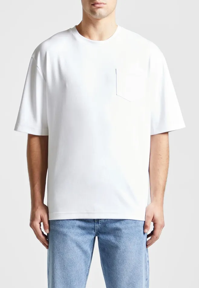 Men Manire De Voir ternel Oversized Fit Cotton TShirt White