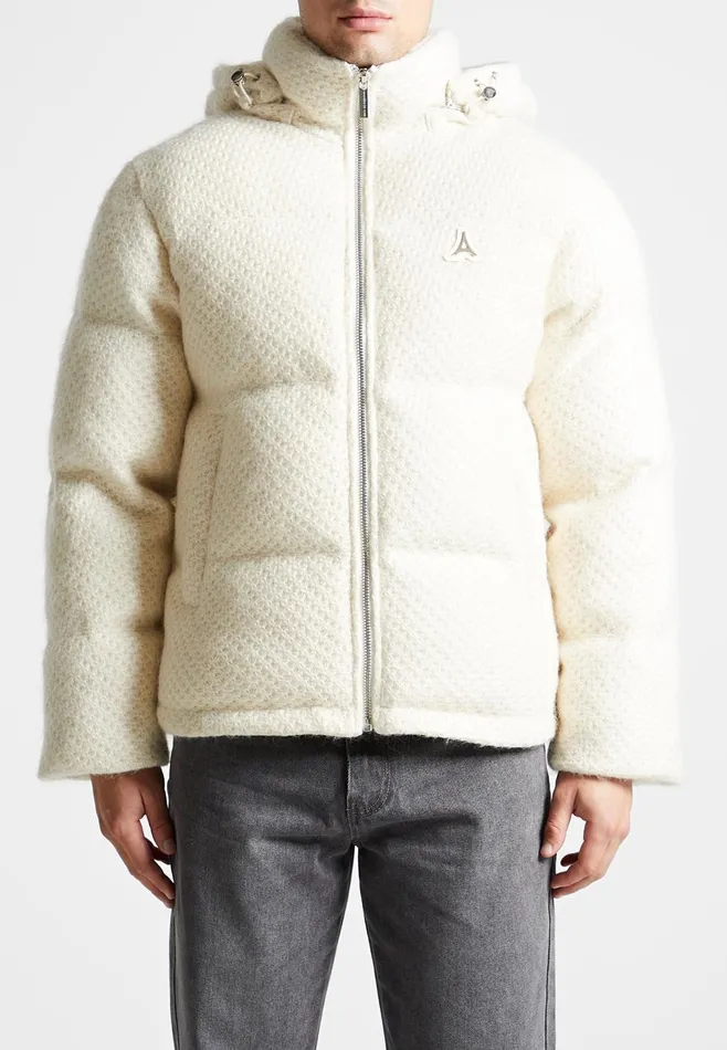 Men Manire De Voir Textured Knit Puffer Jacket Cream