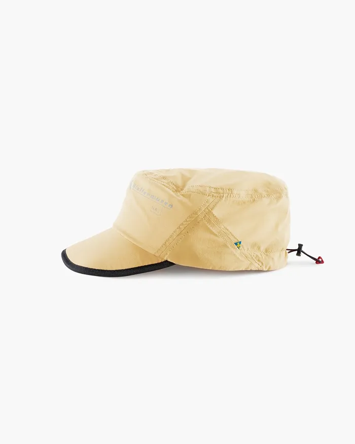 MenWomen Nal Windbreaker Cap Chaya Sand Klttermusen Hats and Caps