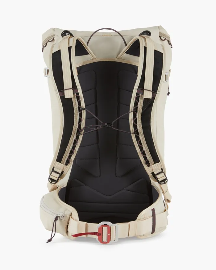 MenWomen Ull Alpine Lightweight Backpack 30L Silver Creme Klttermusen Lightweight Backpacks