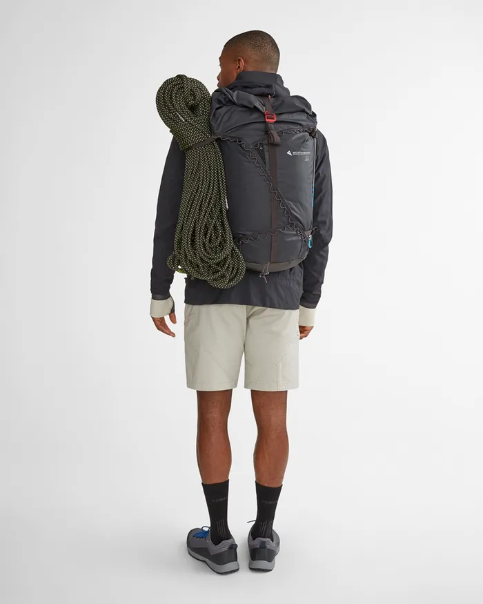 MenWomen Ull Alpine Lightweight Backpack 30L Silver Creme Klttermusen Lightweight Backpacks