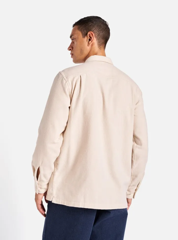 Overshirts Men Universal Works Universal Works LS Utility Shirt In Ecru Alaska Cotton
