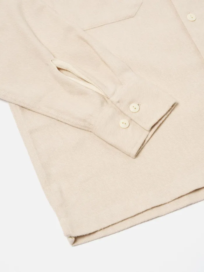 Overshirts Men Universal Works Universal Works LS Utility Shirt In Ecru Alaska Cotton
